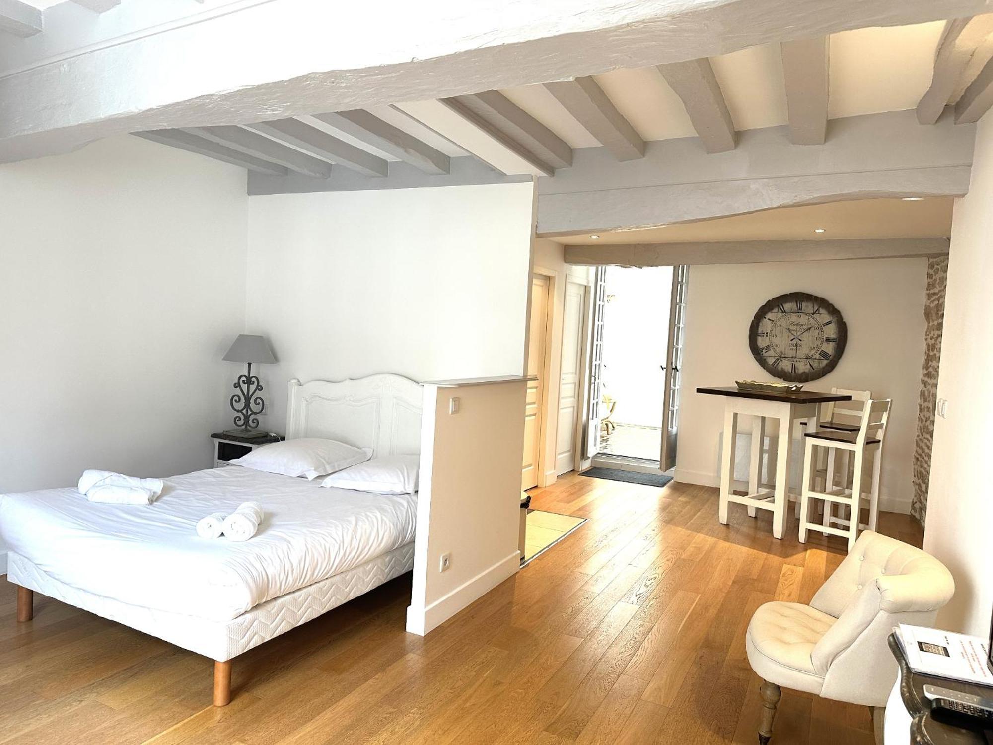 Batisse Paradis- 3 Appartements Calmes Et Elegants Au Centre Historique De Beaune Beaune (Cote d'Or) Exterior foto